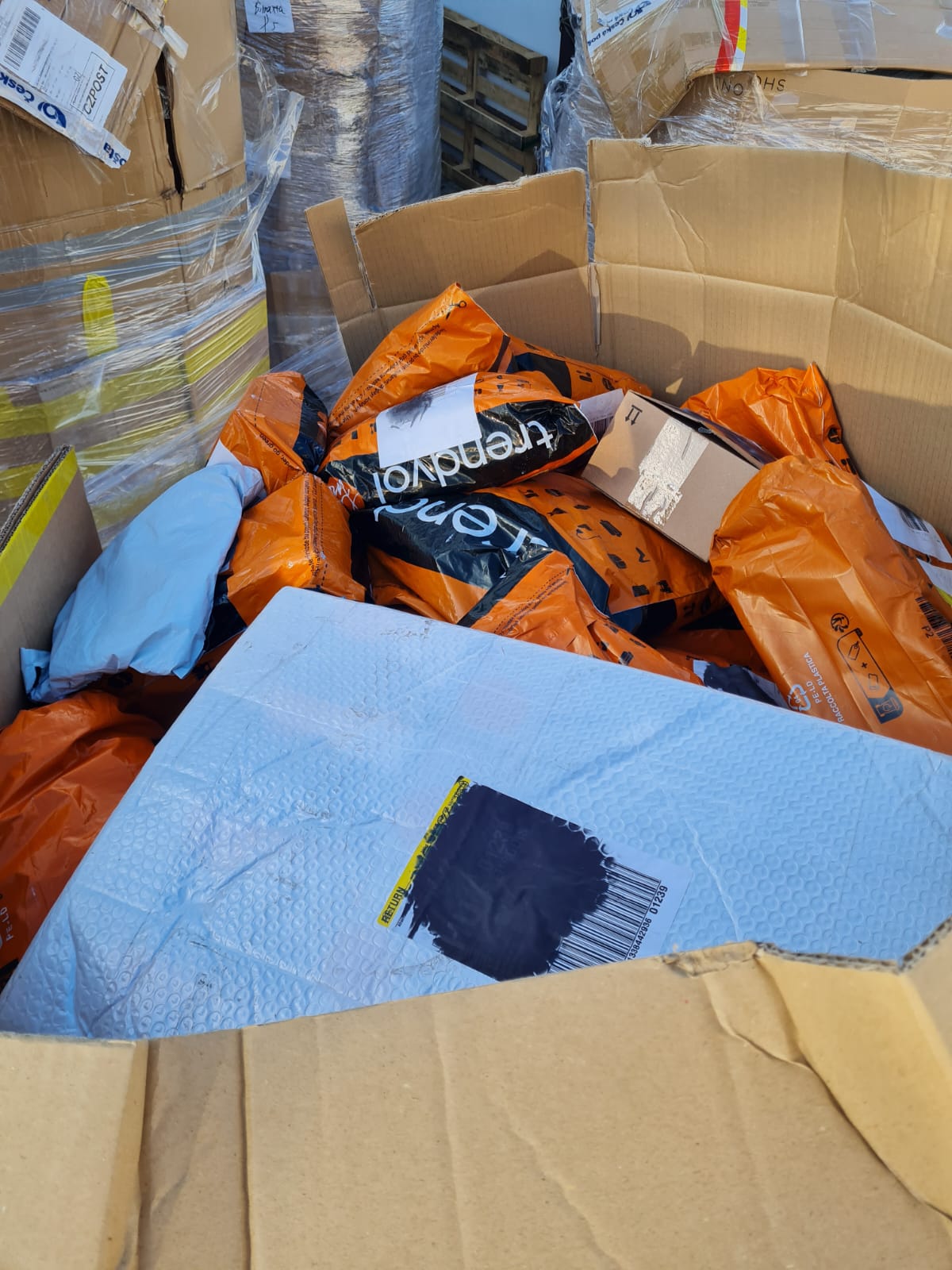 10 Amazon DHL Hermes Secret Retouren Mystery Packs Pakete nicht zugestellt